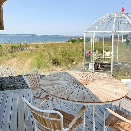 Tatil Evi Historic House With Fjord View On Veno *