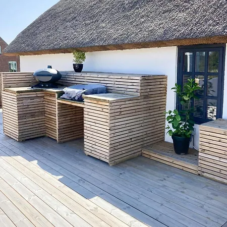 Historic House With Fjord View On Veno *